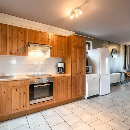 בקתה Modern Chalet With Sauna Near Forest In Ardennes